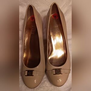Ralph Lauren Women's Cream Pumps